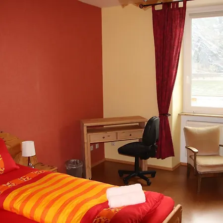 Guest house Roehrig Hirzenach